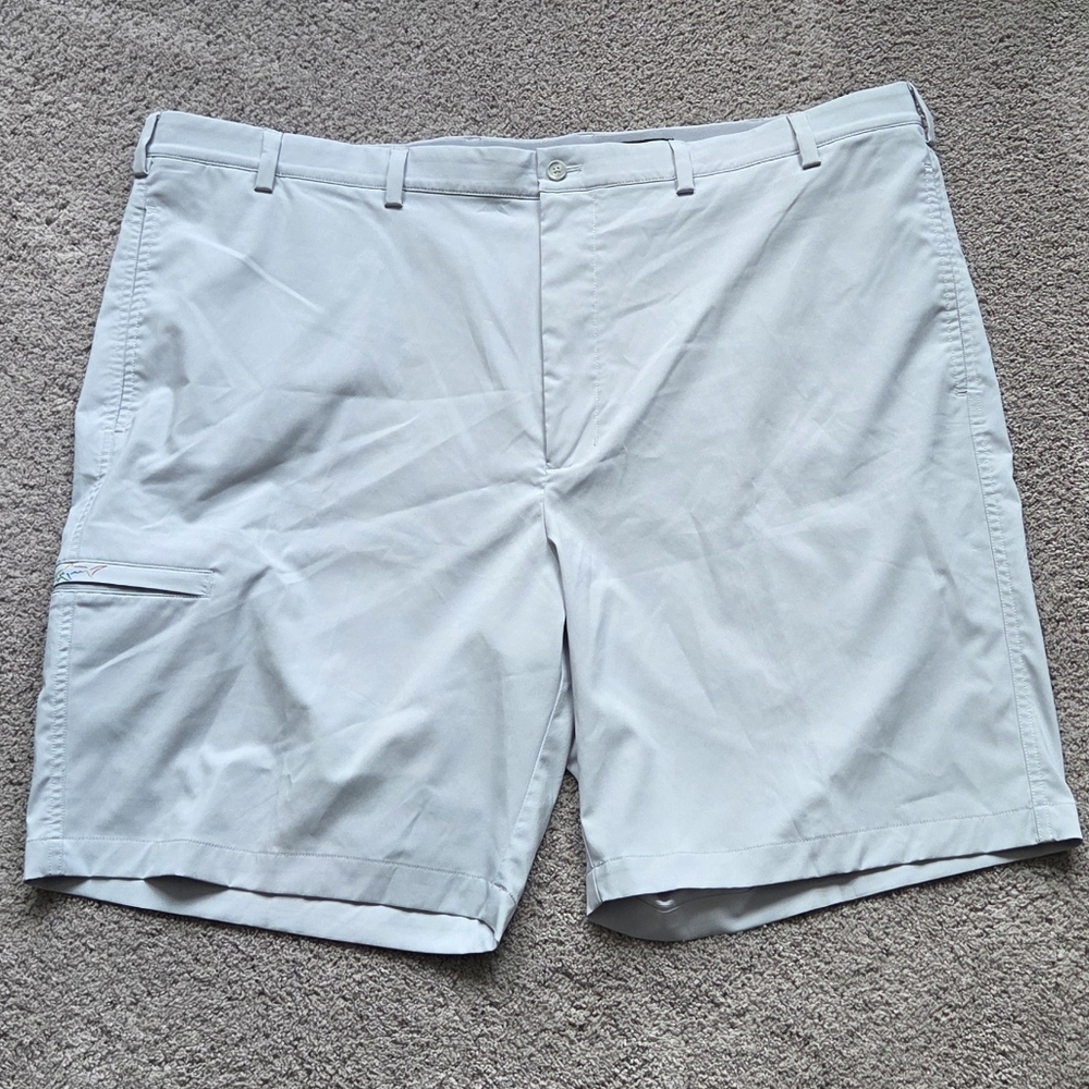 Greg Norman Men's Light Khaki Lightweight Golf Shorts, Size 46